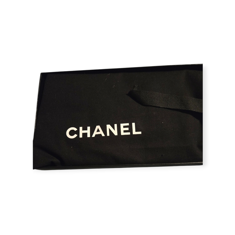 Chanel Black Nylon Long Wallet Authentic Vintage from the Chanel Travel Line - Picture 14 of 16